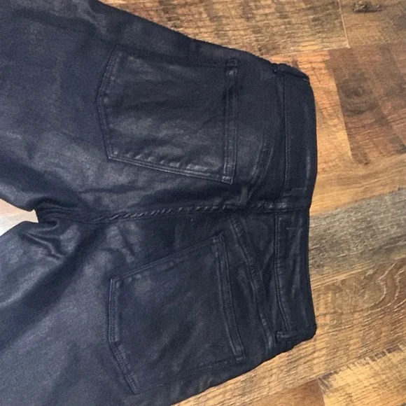 DL1961 Lara Midrise Intrasculpt Cropped Boot Jeans - Picture 9 of 10